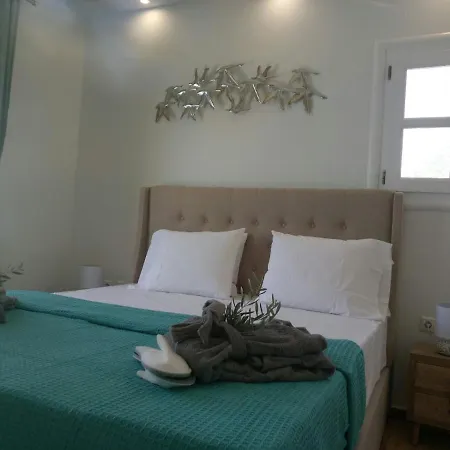 Princess Of Blue Eagles Retreat Villa Skaloma